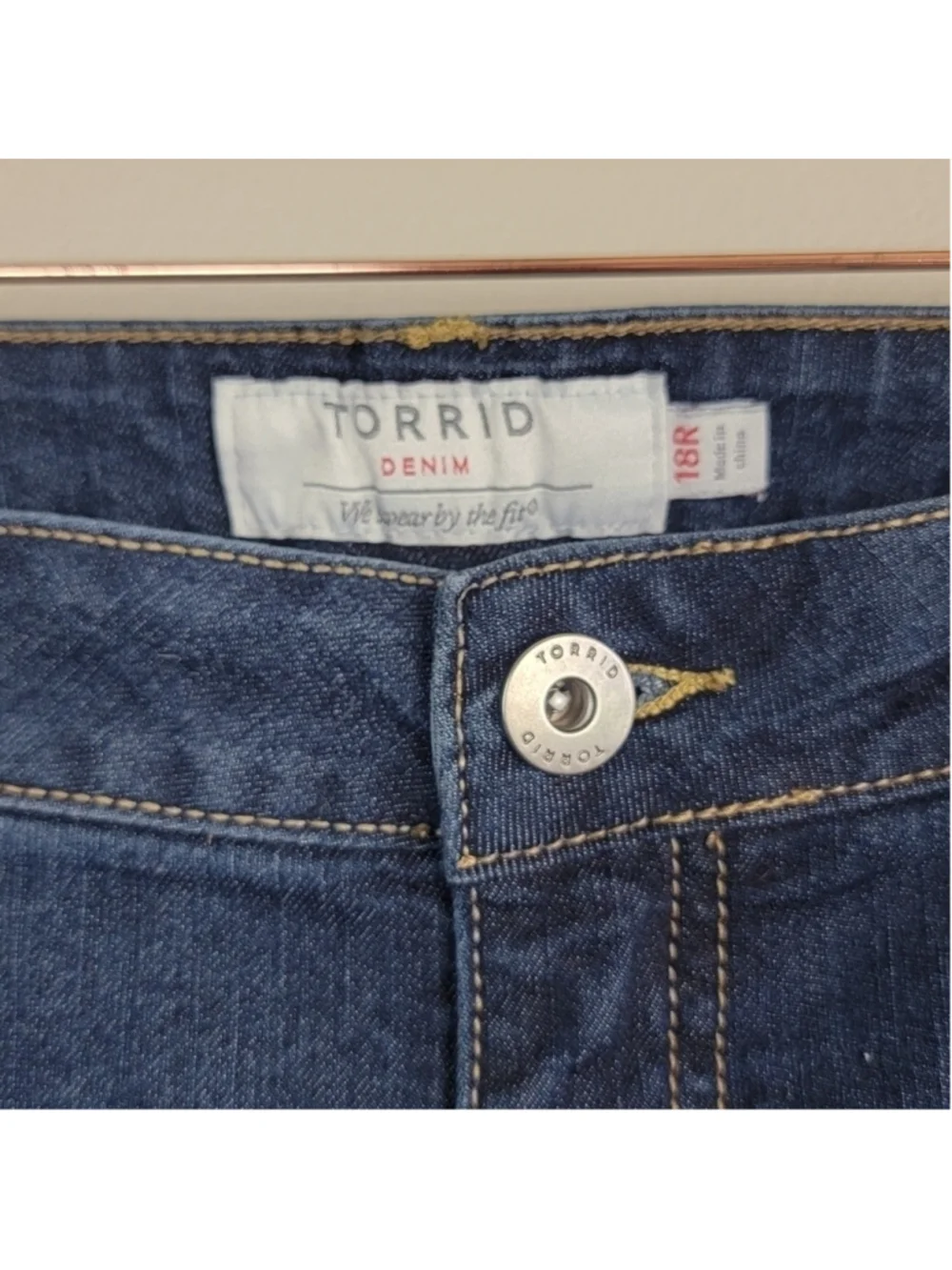 Torrid 18 Skinny Mid Rise Jegging Dark Blue Wash Legging Stretch Jeans Plus
